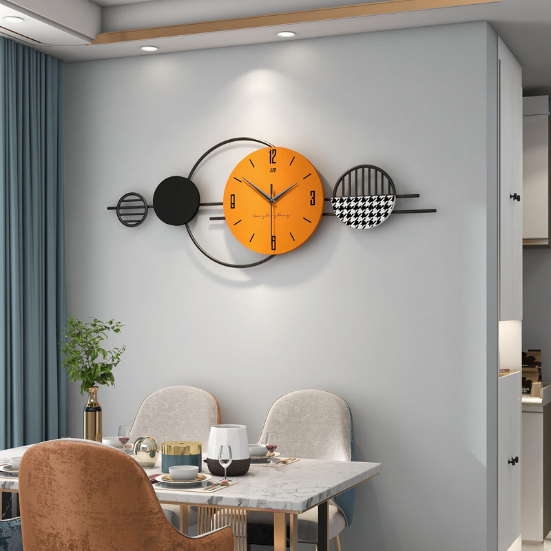 Modern Creative Metal Wall Clock